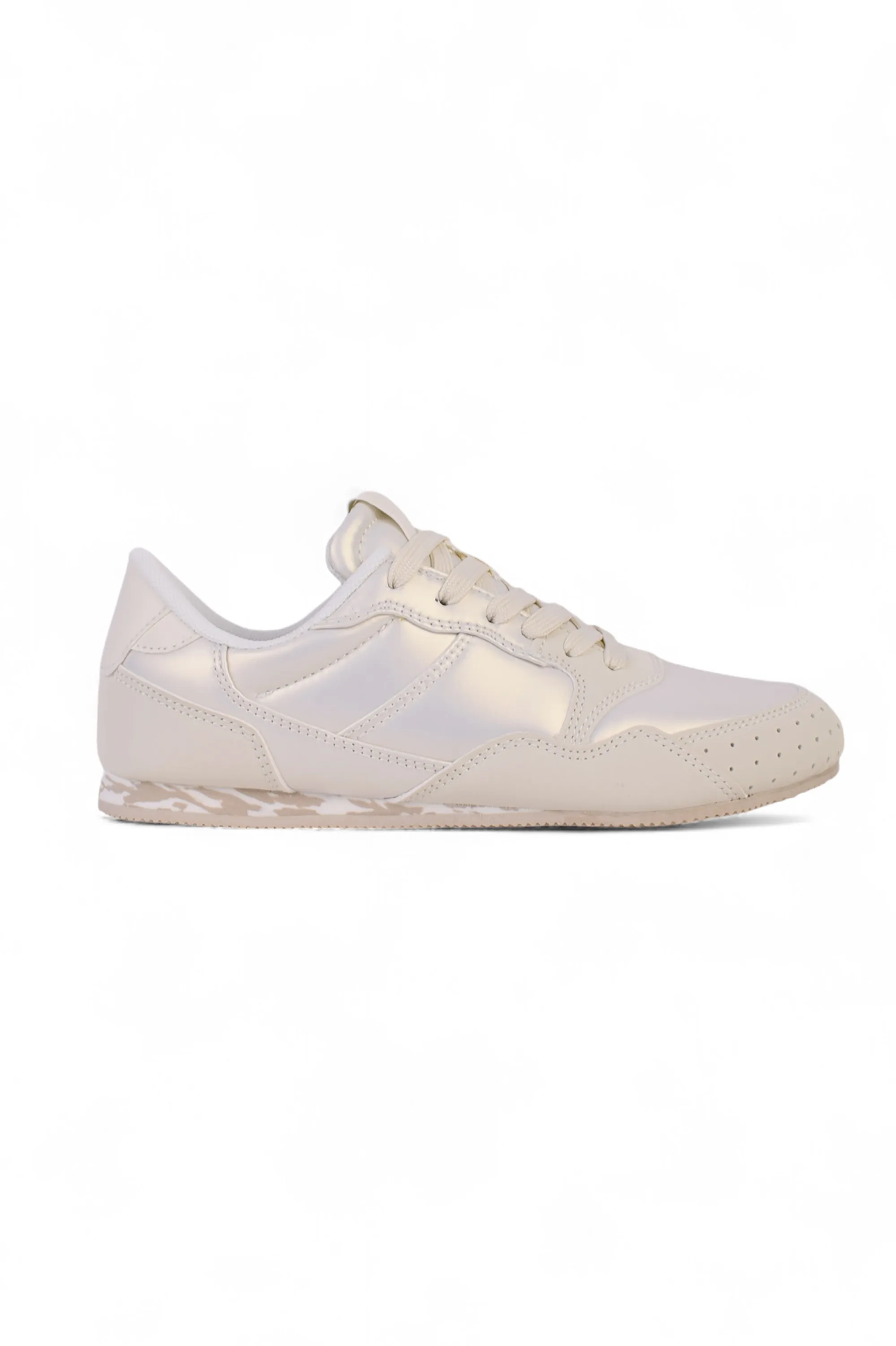 01-5357 Flat Sneaker