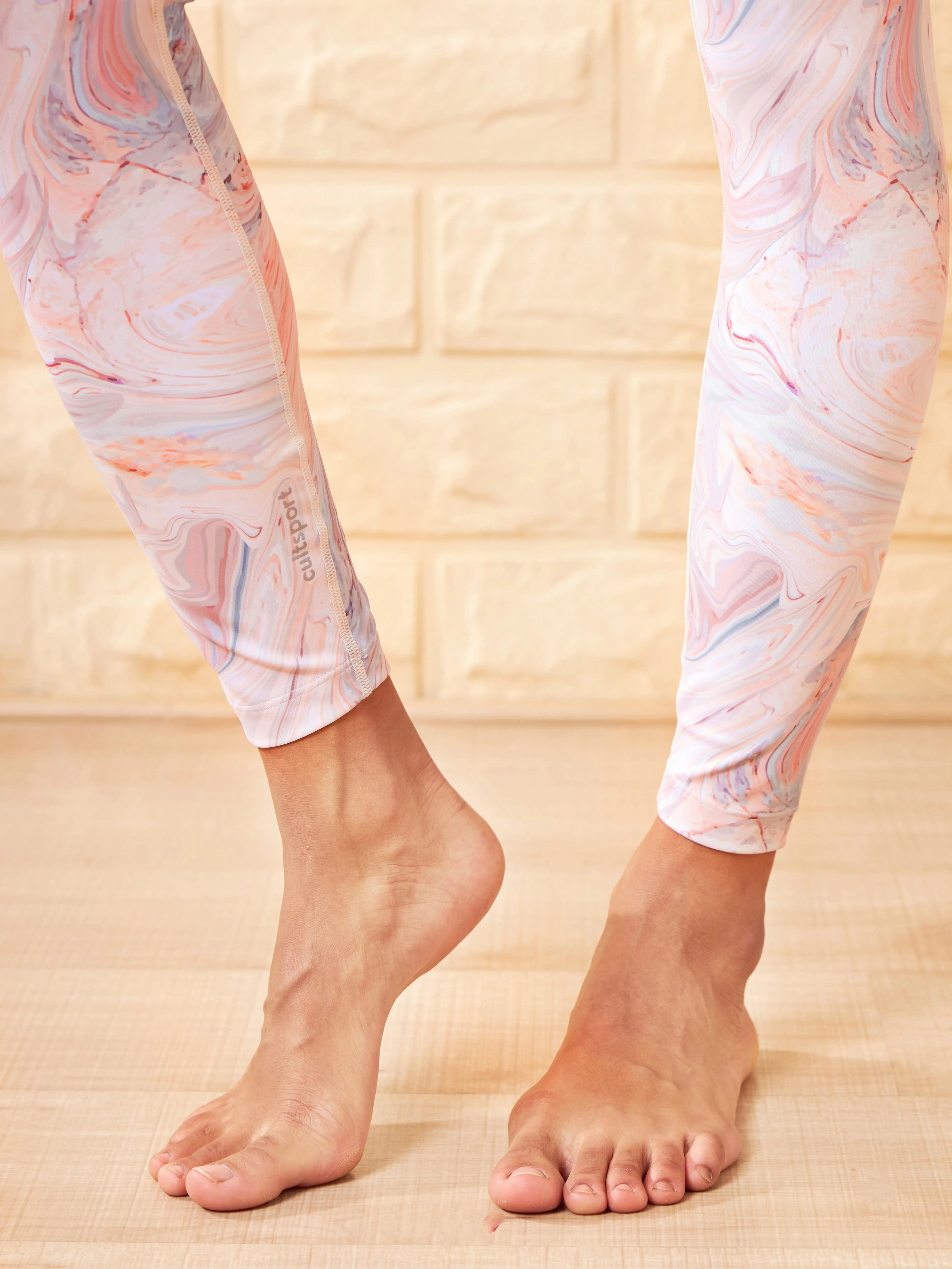 AbsoluteFit Marble Print Yoga Tights