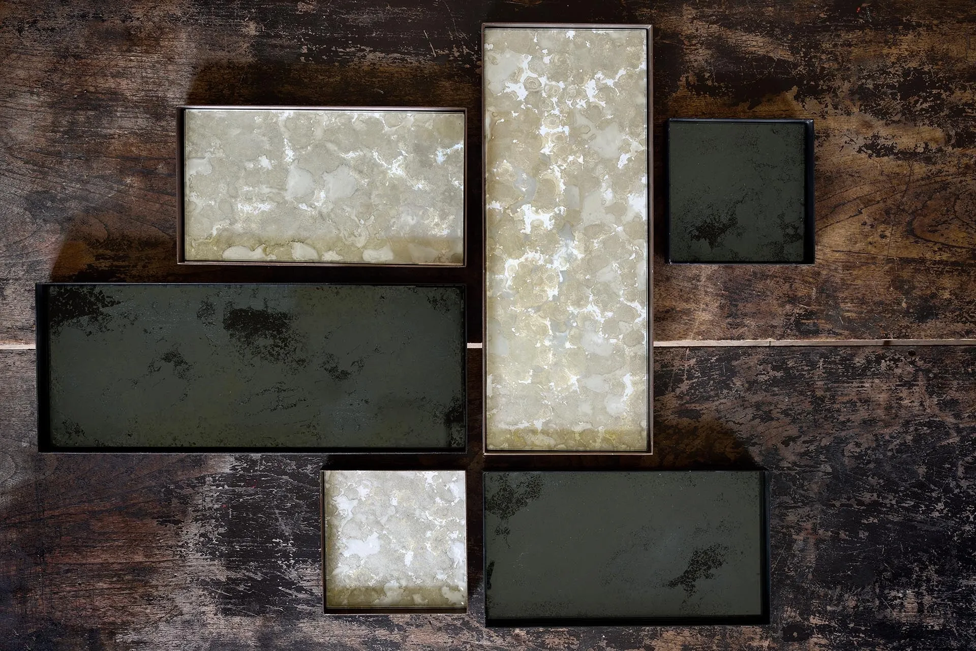 aged valet tray