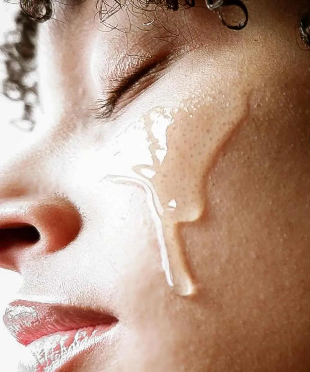 Bright Daily Serum - Vitamin C, Ferulic Acid & Hyaluronic Acid
