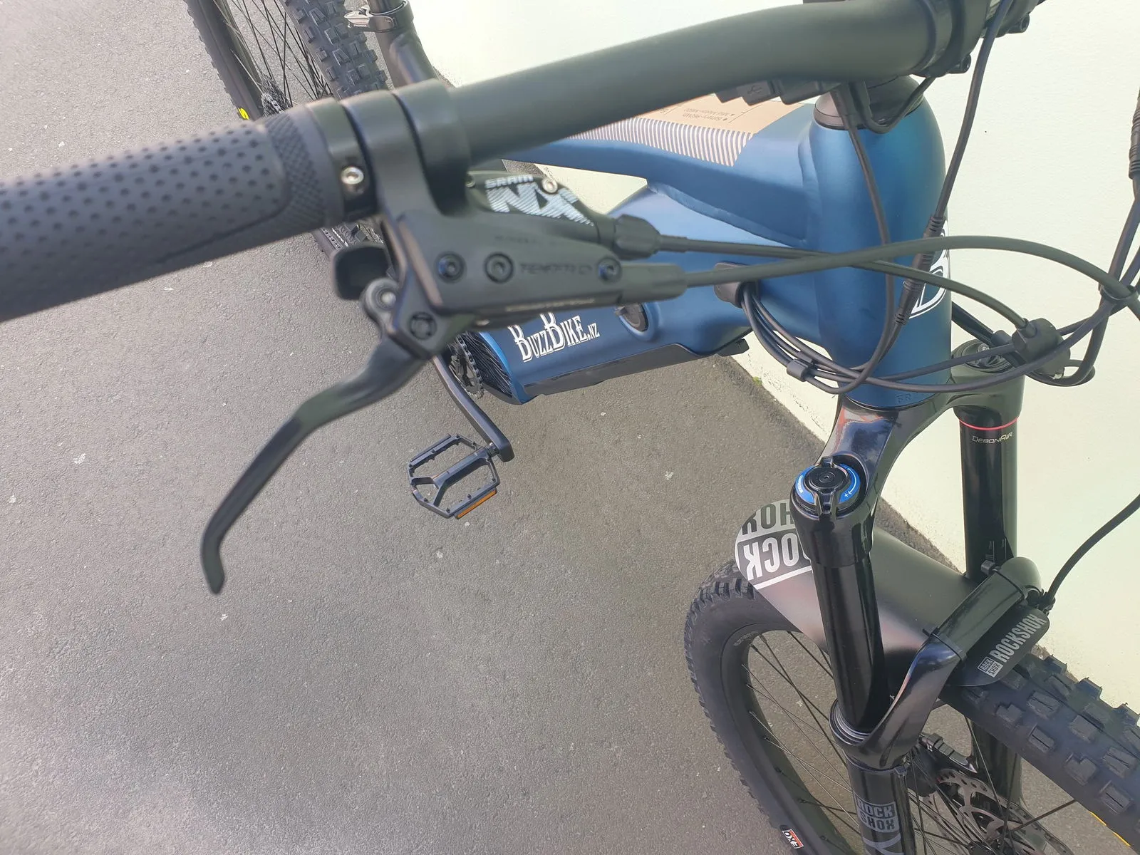 BUZZ BIKE ENDURO 29"