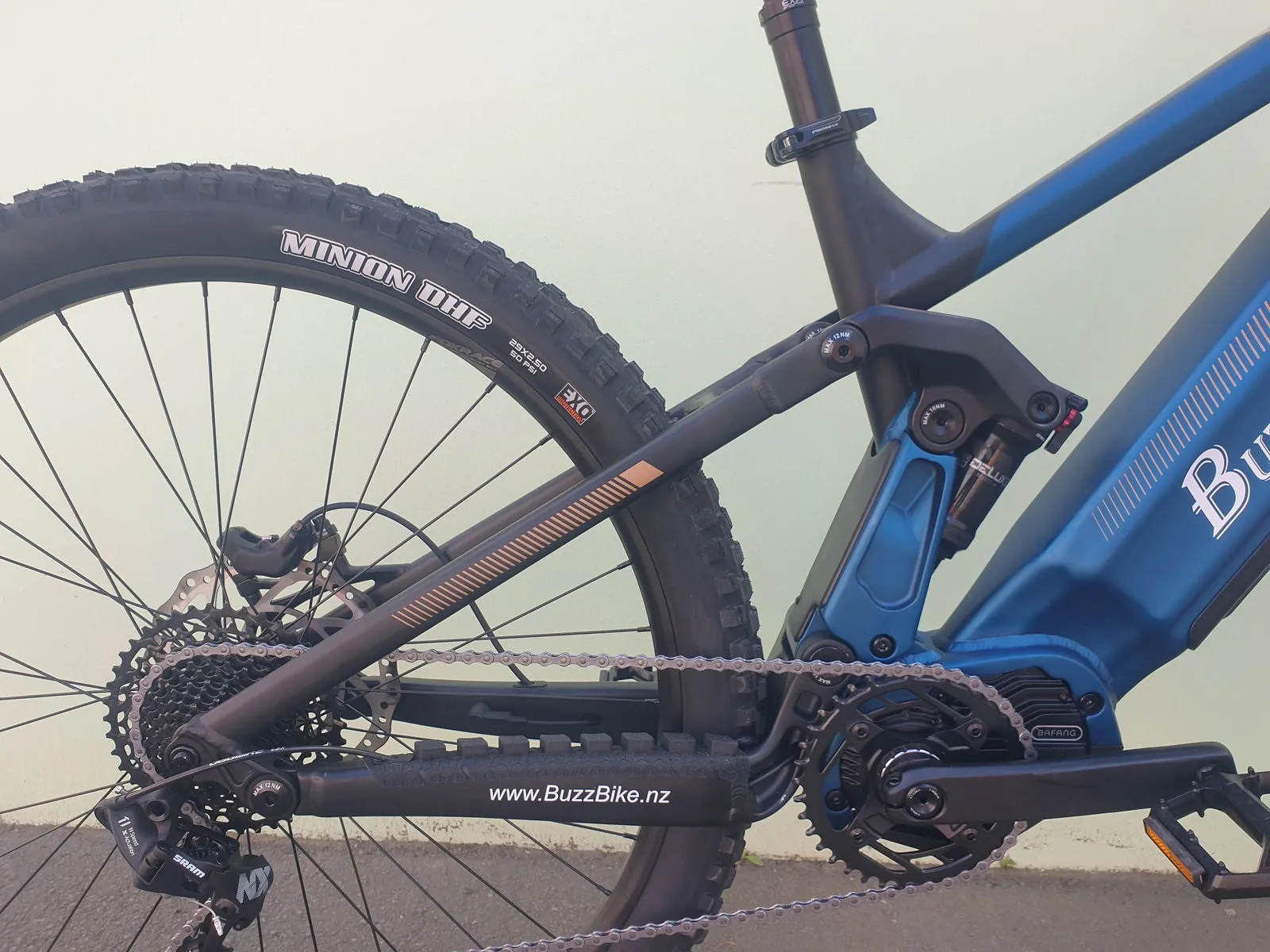 BUZZ BIKE ENDURO 29"