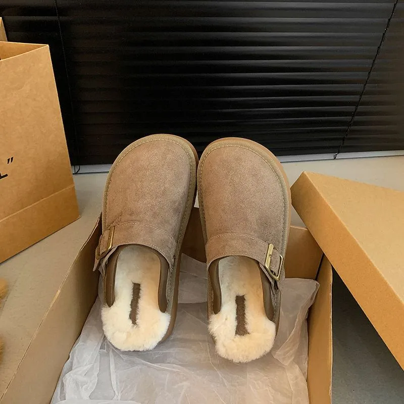 Cozy Winter Slip-Ons - Plush Lining