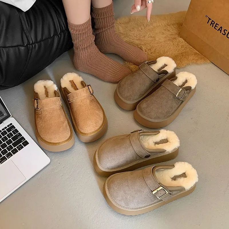 Cozy Winter Slip-Ons - Plush Lining