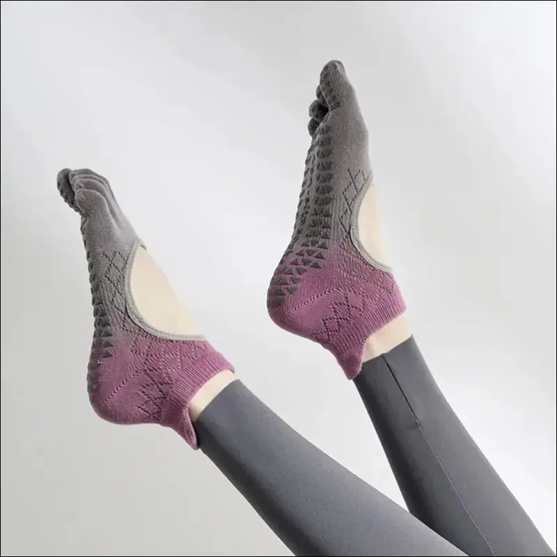 Cute pilates five toe socks for women - non-slip silicone low-ankle yoga socks