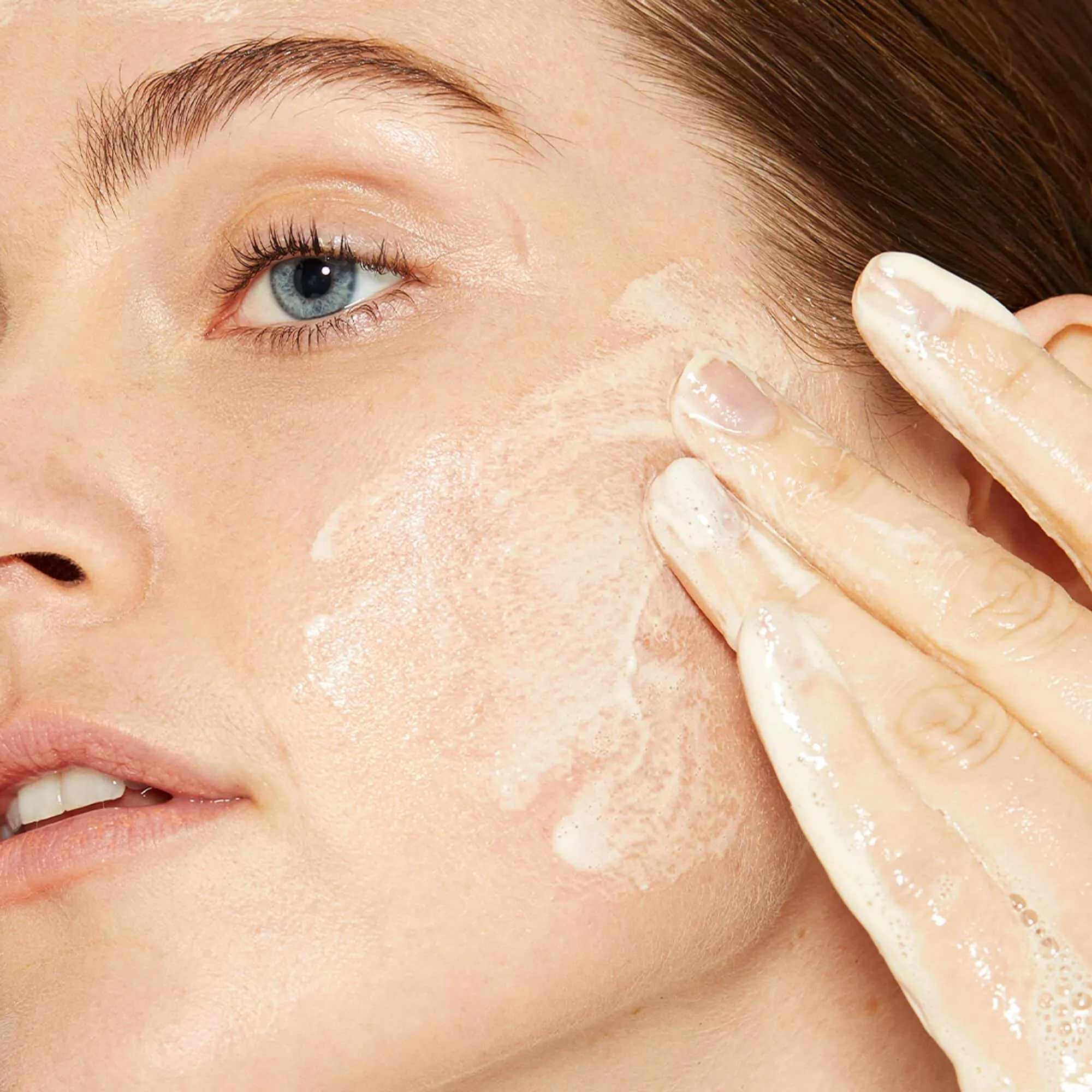 daily milkfoliant exfoliator 4g (worth RM49)
