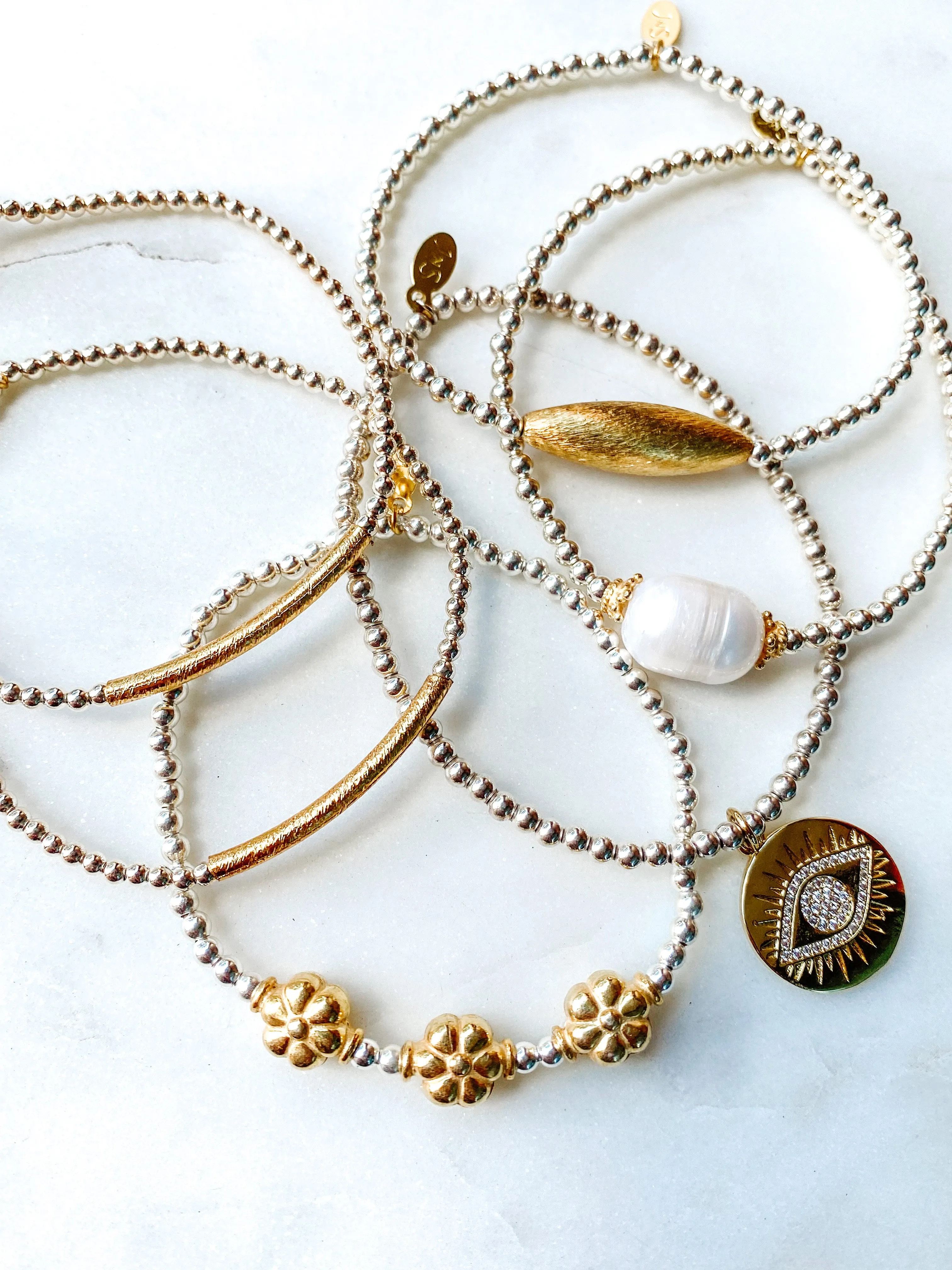 Gold Daisy Bracelet