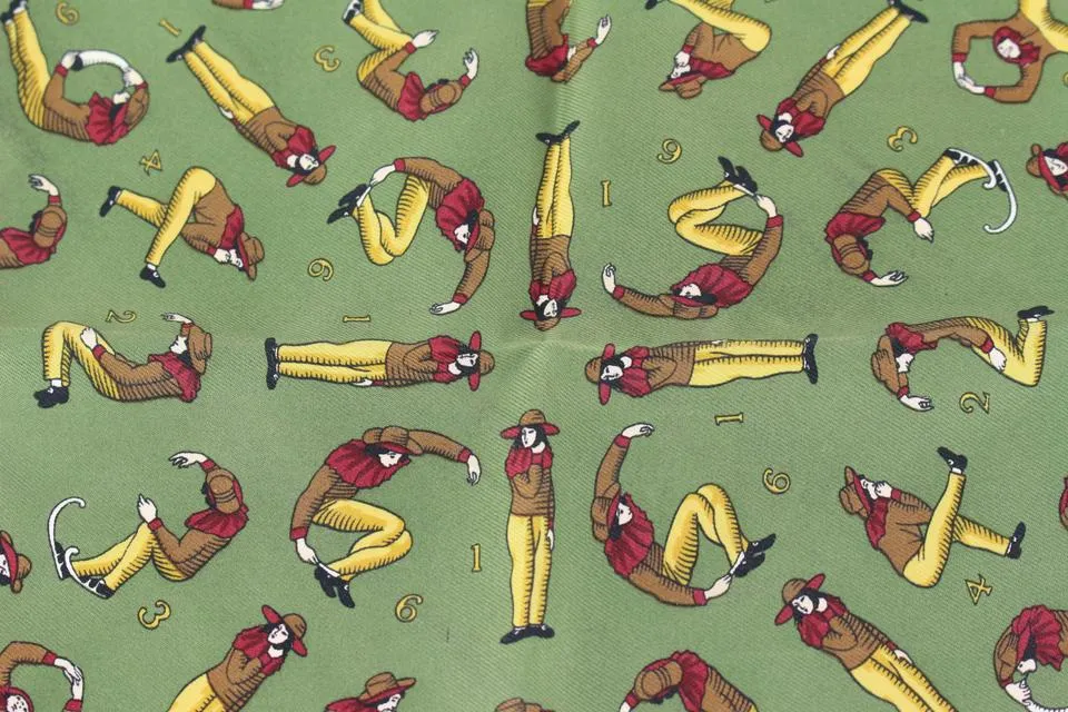 Hermès Green Man Stretch Pose Yoga Silk Scarf  48h428s