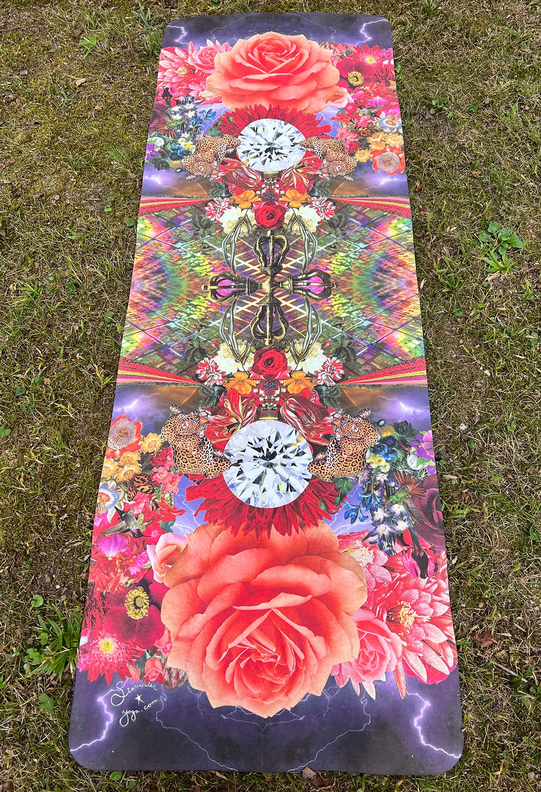 INDESTRUCTIBLE SPIRIT // Vajra Rose Yoga Mat