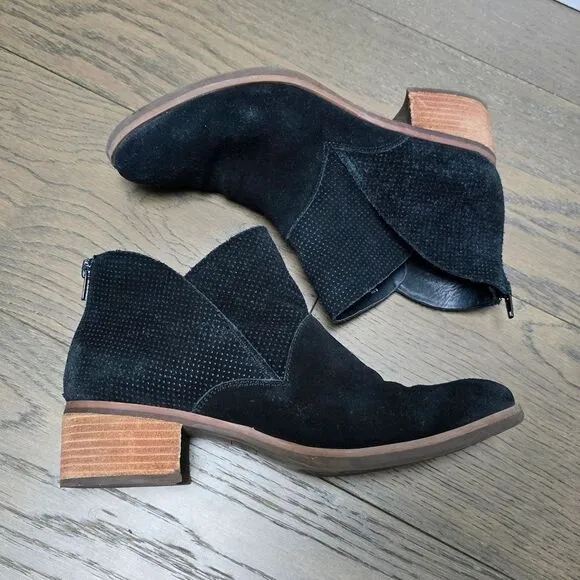 Kork Ease Maldon Suede Curved Bootie in Black