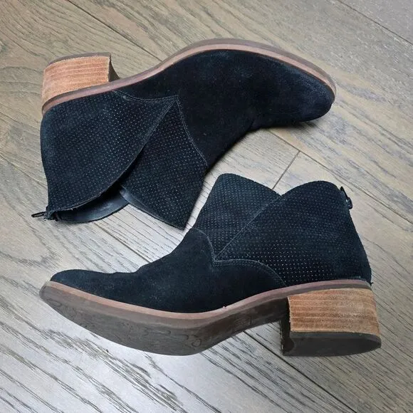 Kork Ease Maldon Suede Curved Bootie in Black