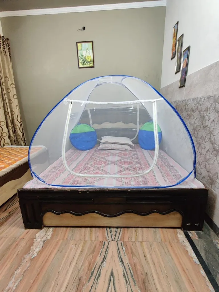 KUNKUN Foldable Mosquito Net for Single Bed Size 190X150 CM Color