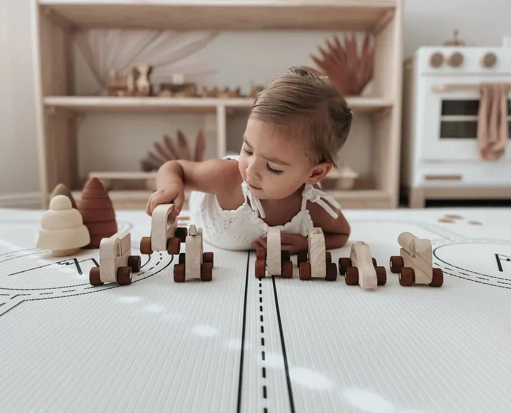 Little Bot Baby Ofie Play Mat - Country Road/Nordic Stripe