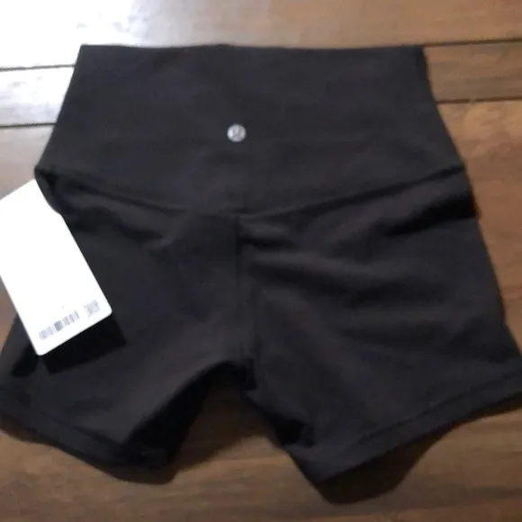 Lululemon Align HR Short 4&quot; Black