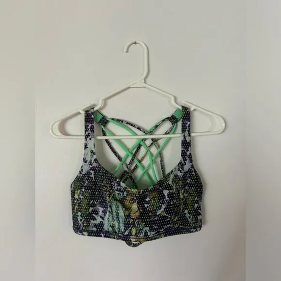 Lululemon Free To Be *Wild Floral Sport White Multi / Pistachio Size 4