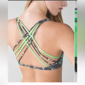 Lululemon Free To Be *Wild Floral Sport White Multi / Pistachio Size 4