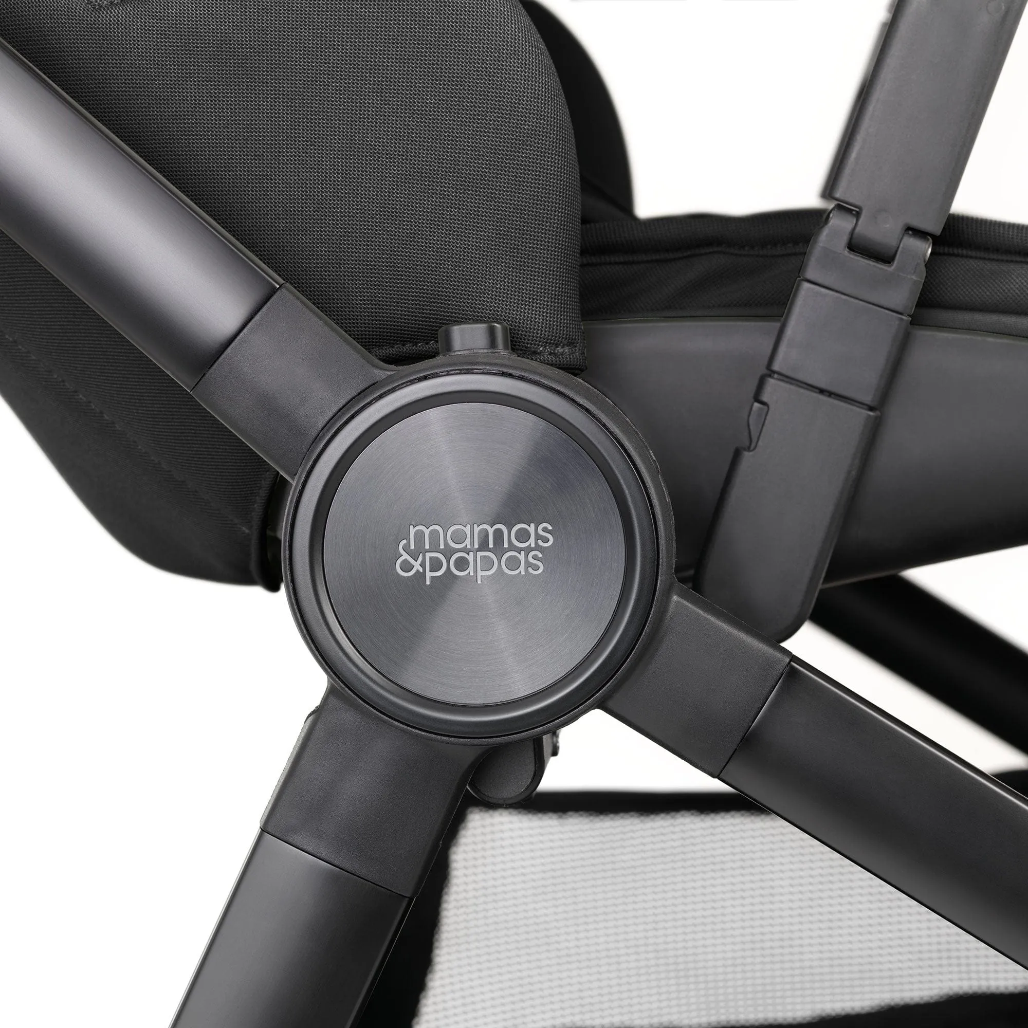 Mamas & Papas Vardo Complete Maxi-Cosi Bundle - Noir
