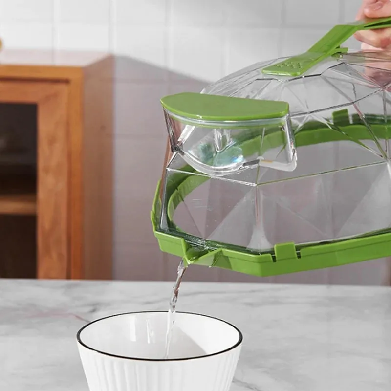 Microwave Cover With Steam Vent