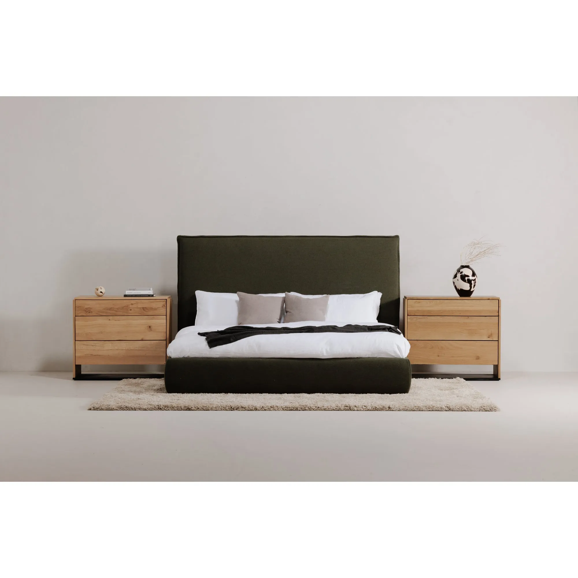 Moe's Home Collection Luzon Green Upholstered Queen Size Bed With Tall Headboard