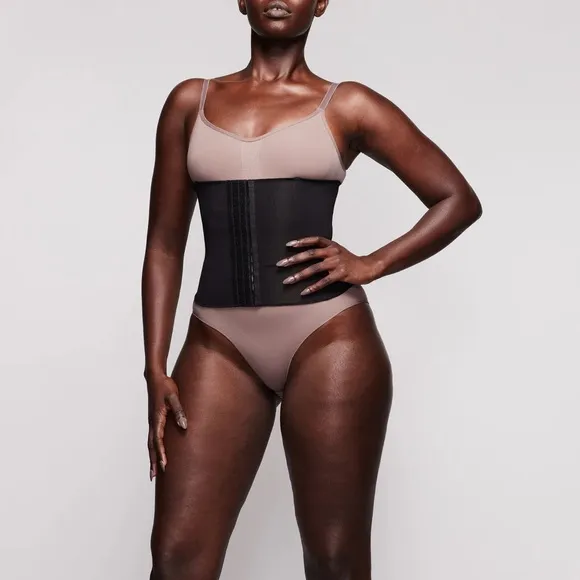New Skims by Kim Kardashian The waist trainer in Onyx black