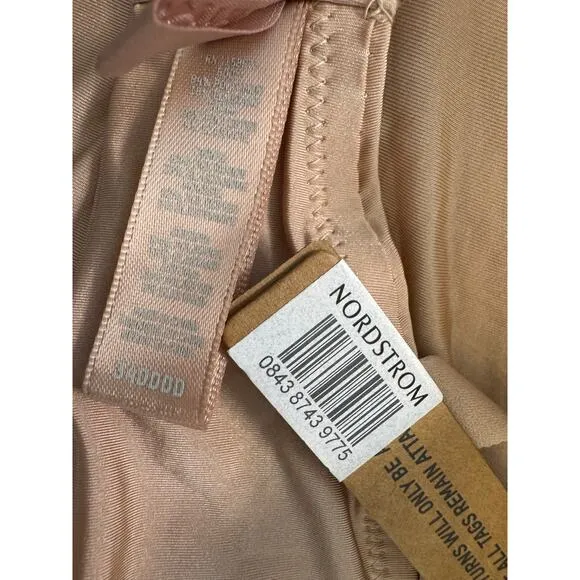 NEW SKIMS Wireless Form Push Up Plunge Bra Size 34DDDD