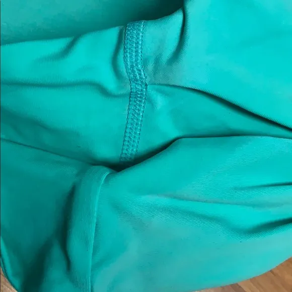 NWT Lululemon Athletica Wrap It Up Bra