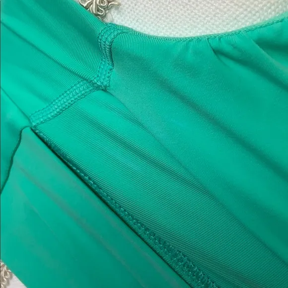 NWT Lululemon Athletica Wrap It Up Bra