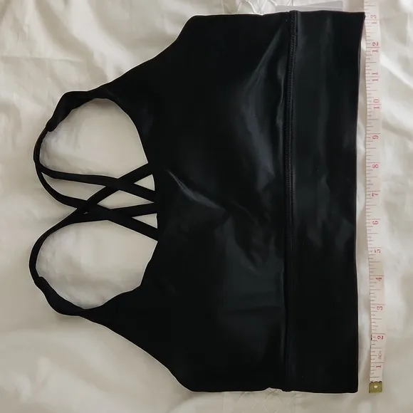 NWT Lululemon Energy Longline Bra Medium Support, B–D Cups 8