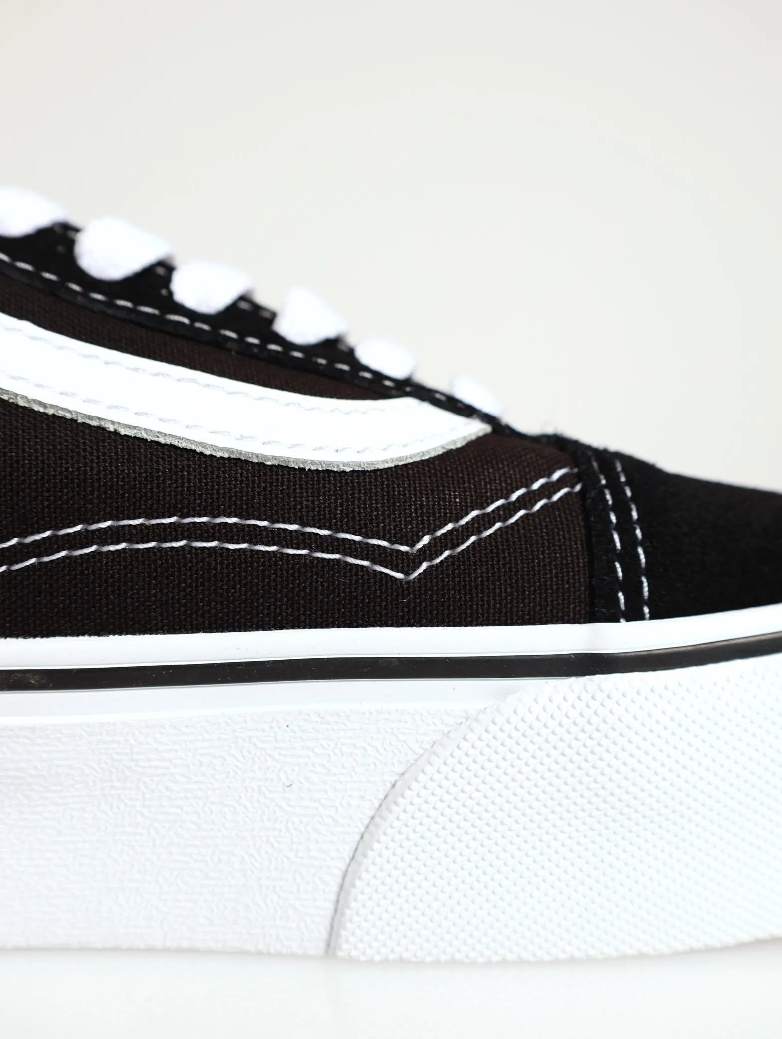 Old Skool Platform Sneaker - Black/White