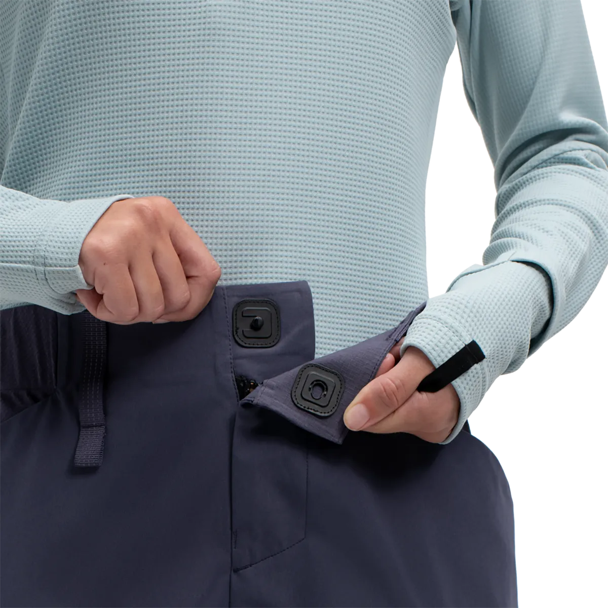 ON Explorer Short