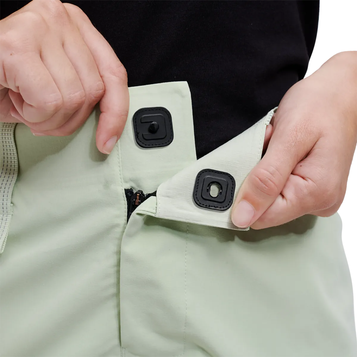 ON Explorer Short