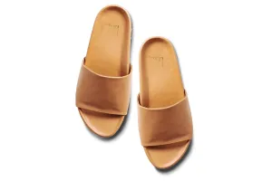 Pelican Leather Platform Sandal in Honey