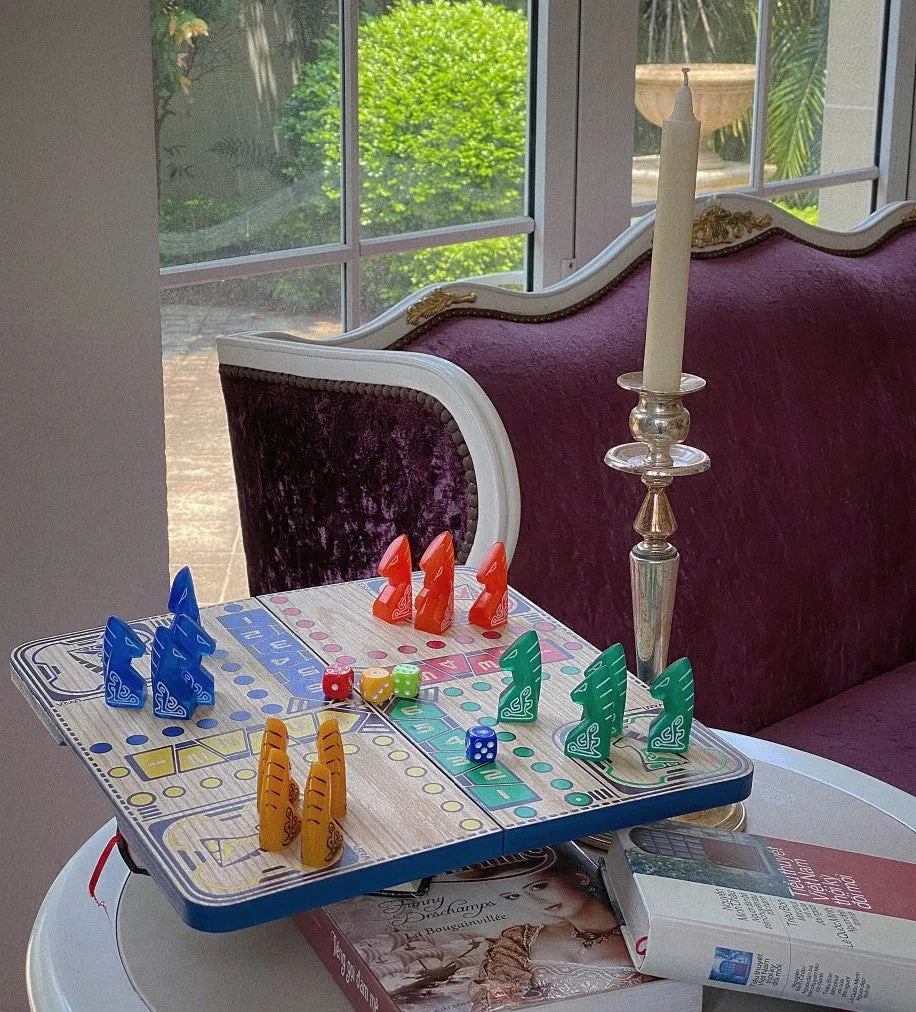Pinelite Strategy Board Game - Foldable Travel Box
