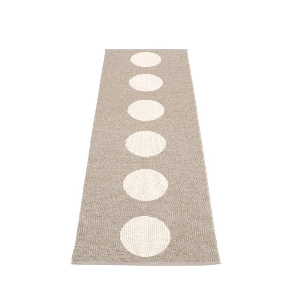 Rug Vera in mud/ Vanilla (Reversible)