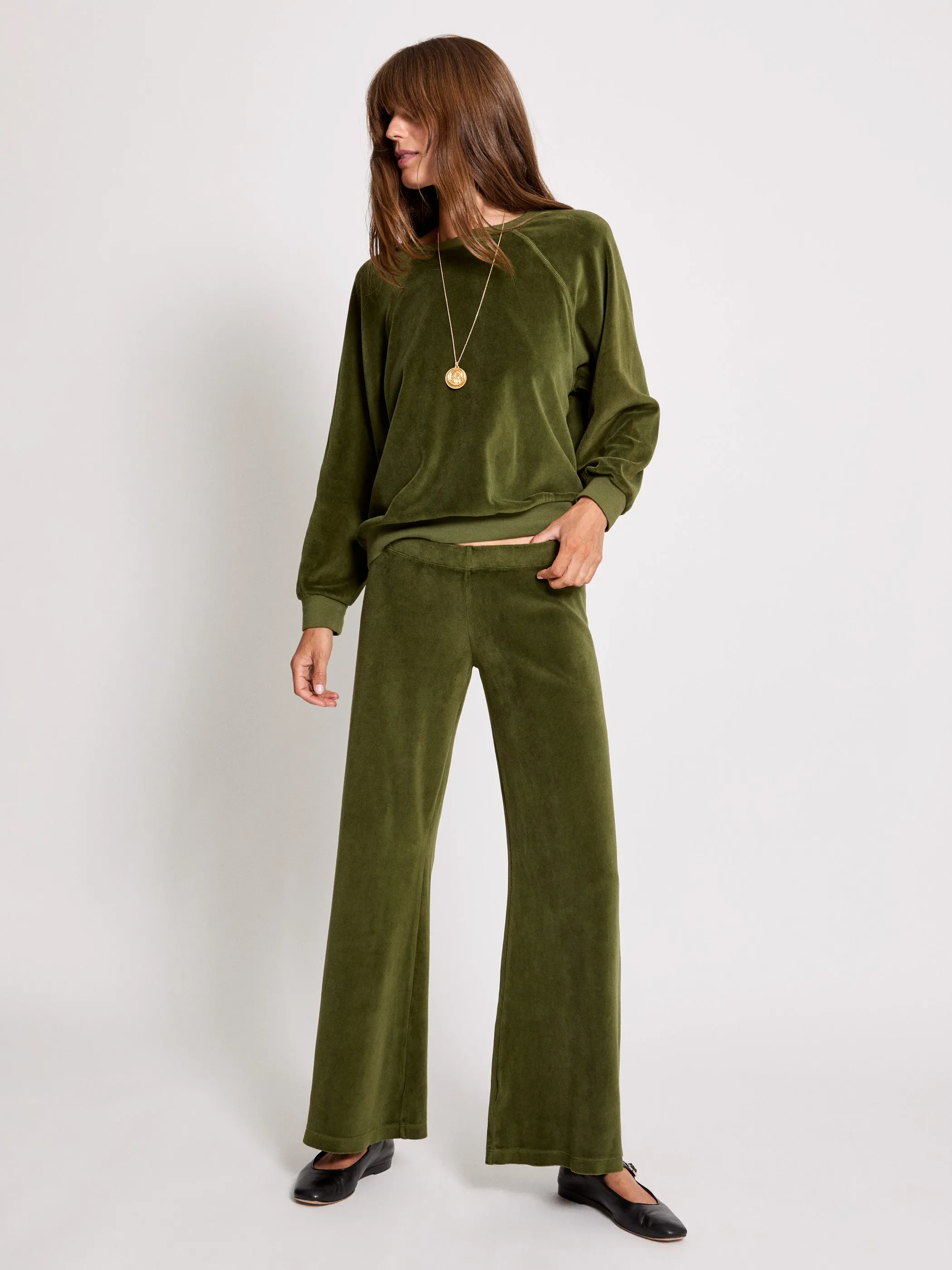 The Samos Oversized Sweatshirt in Velour