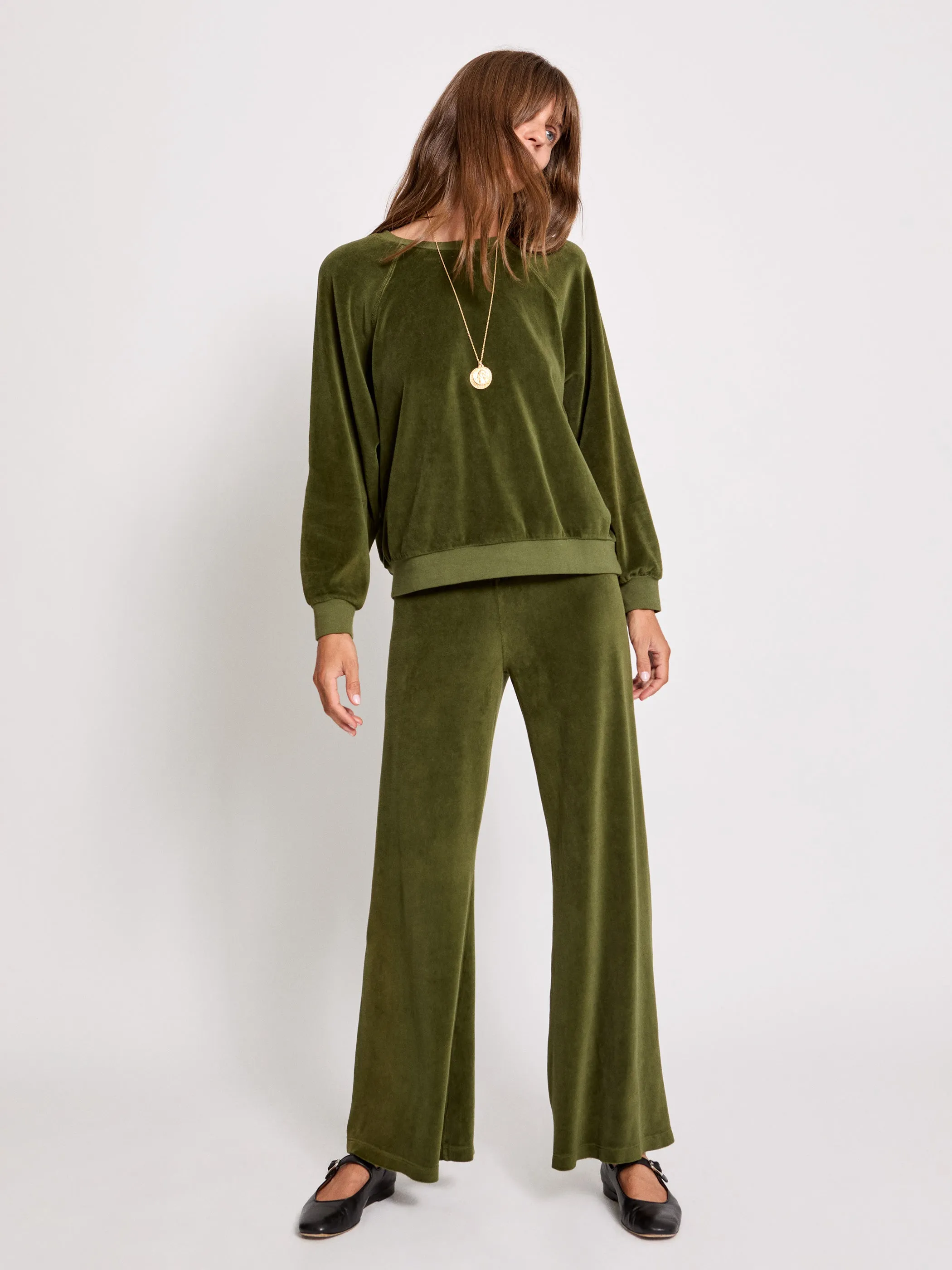 The Samos Oversized Sweatshirt in Velour