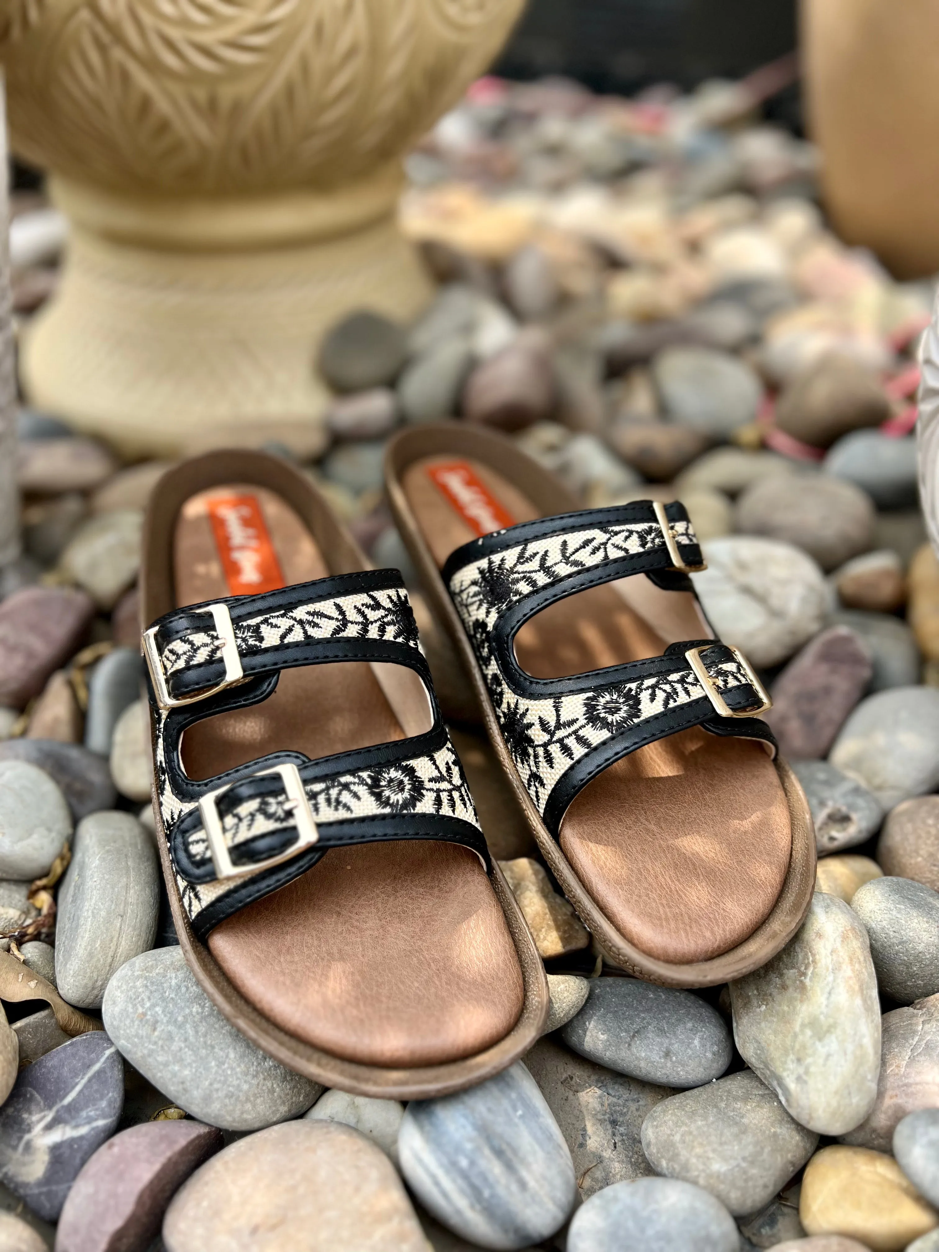 Urban Grove – Comfort Sliders