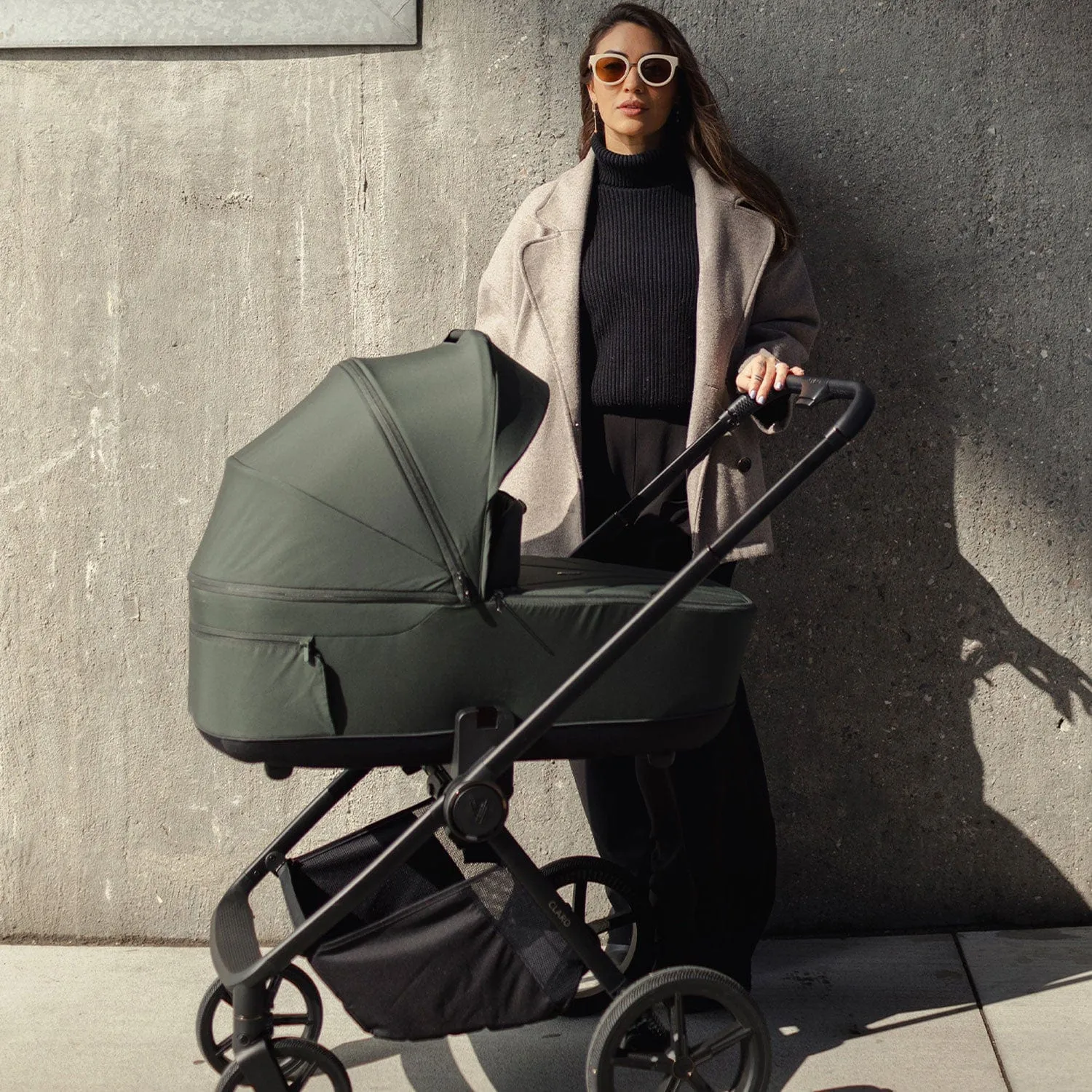 Venicci Claro 2 in 1 Pram in Forest