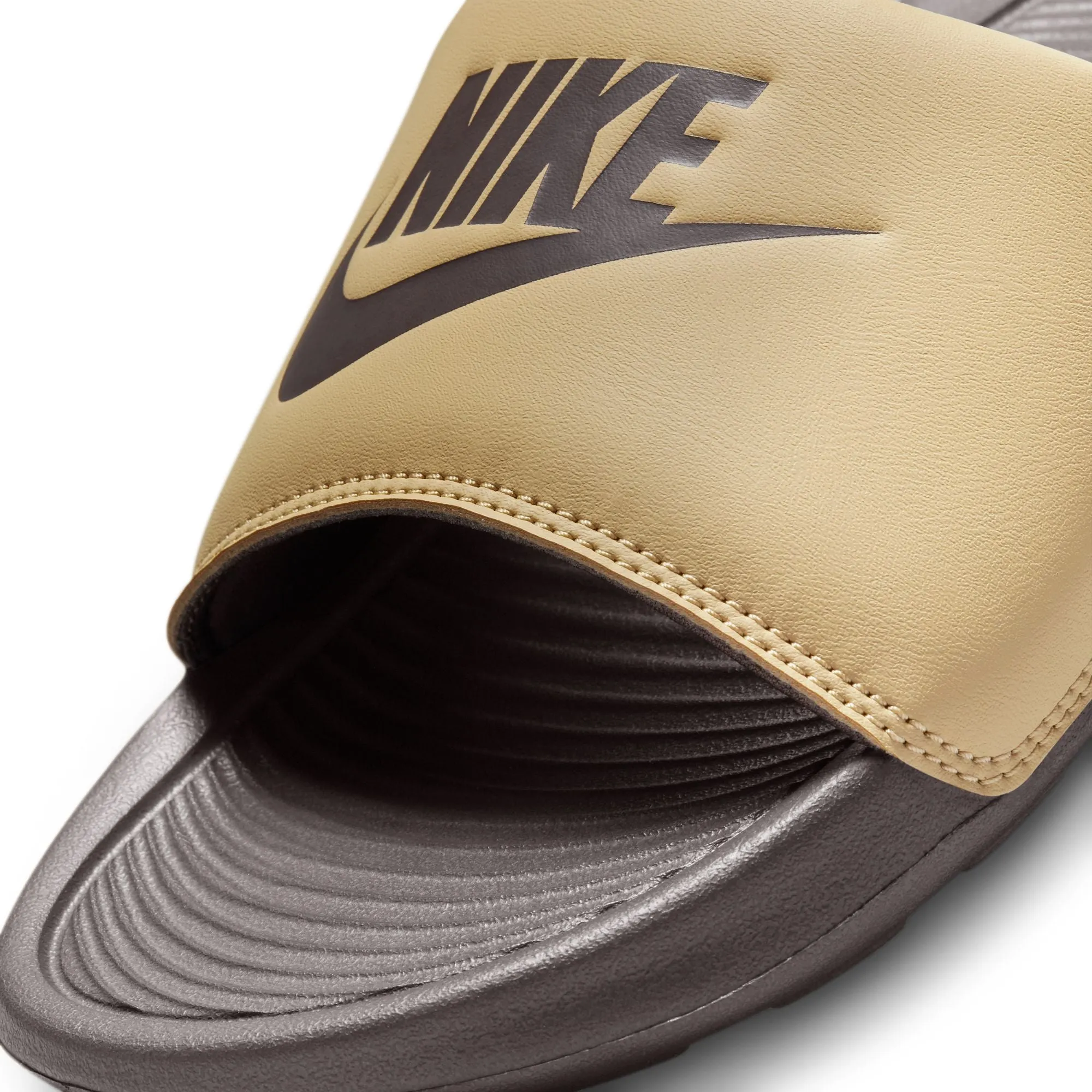 Victori One Slide - Wheat Grass