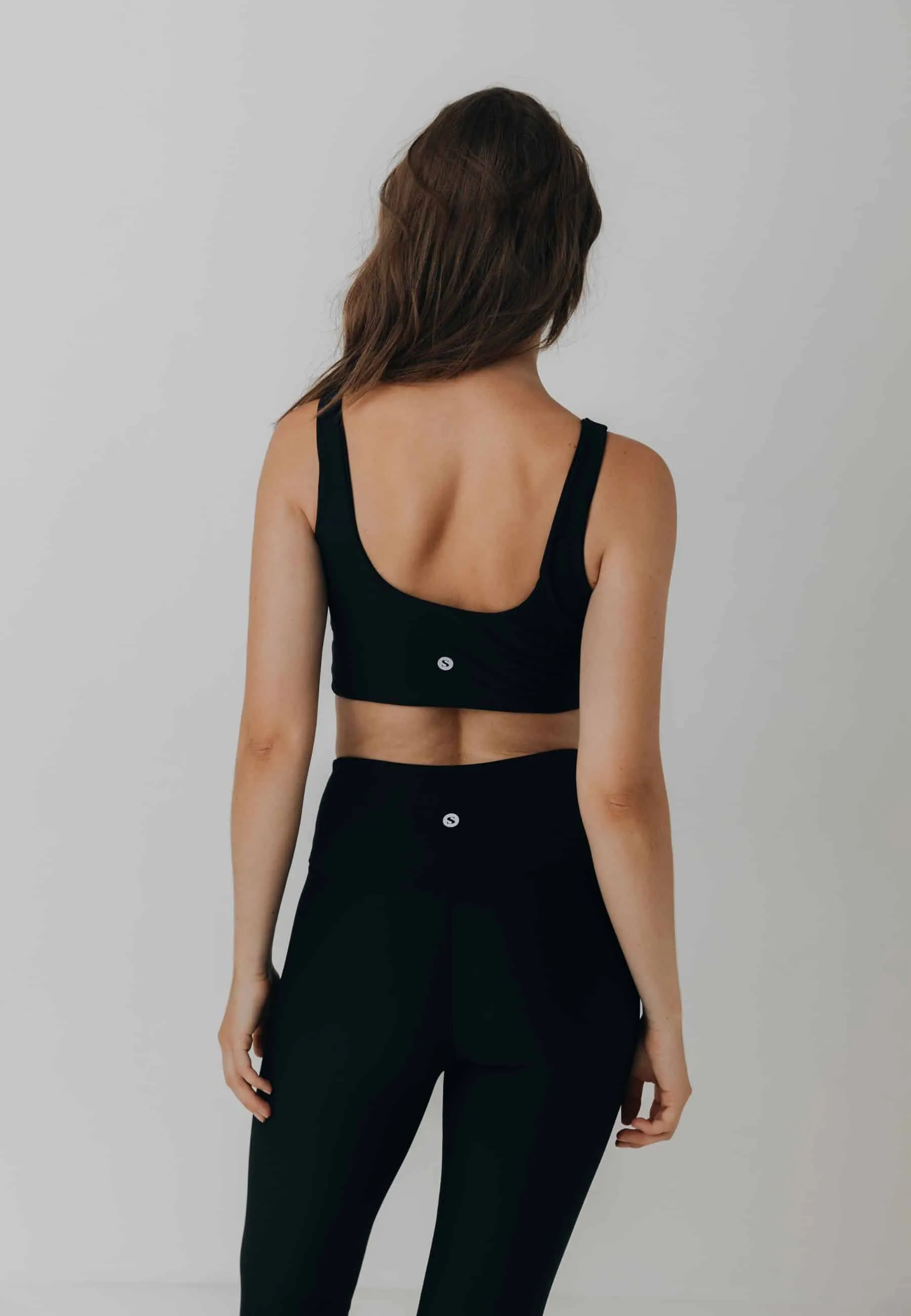 Yoga Midi Scoop Bra - Black